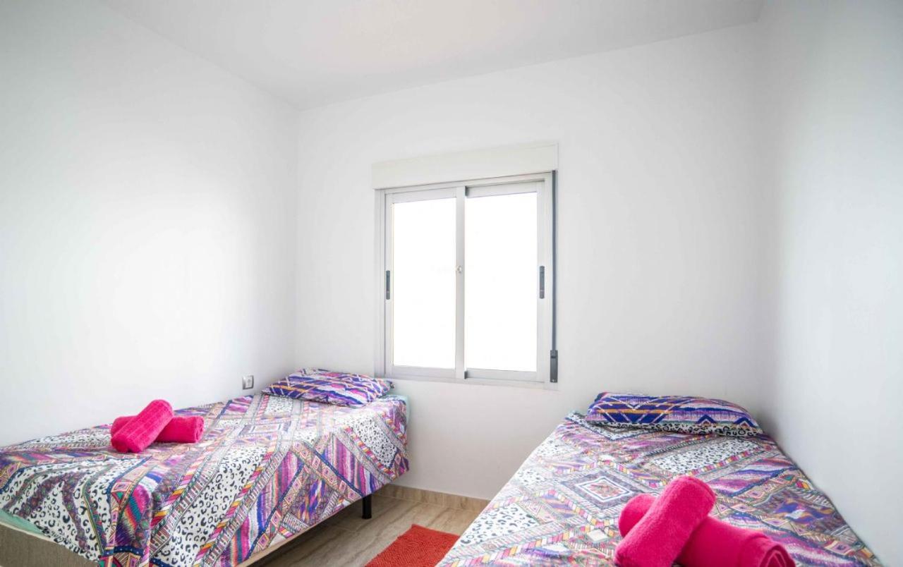 Beautiful Two Bedroom Apartment Next To The Beachfront Torre de la Horadada Exterior photo