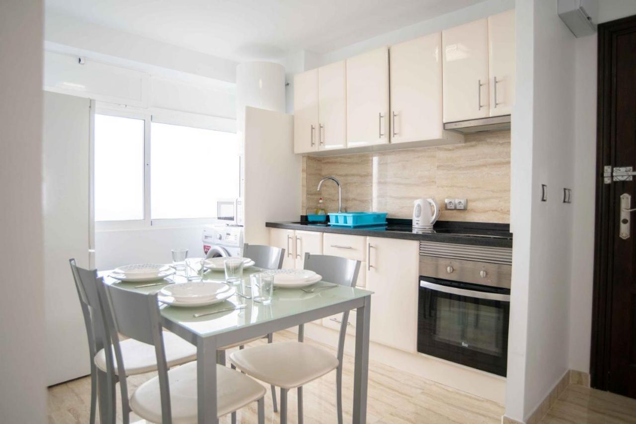 Beautiful Two Bedroom Apartment Next To The Beachfront Torre de la Horadada Exterior photo