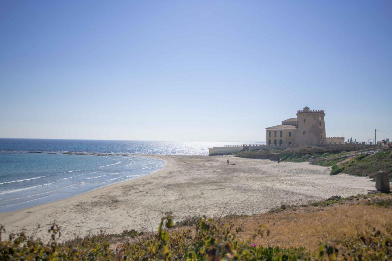 Beautiful Two Bedroom Apartment Next To The Beachfront Torre de la Horadada Exterior photo
